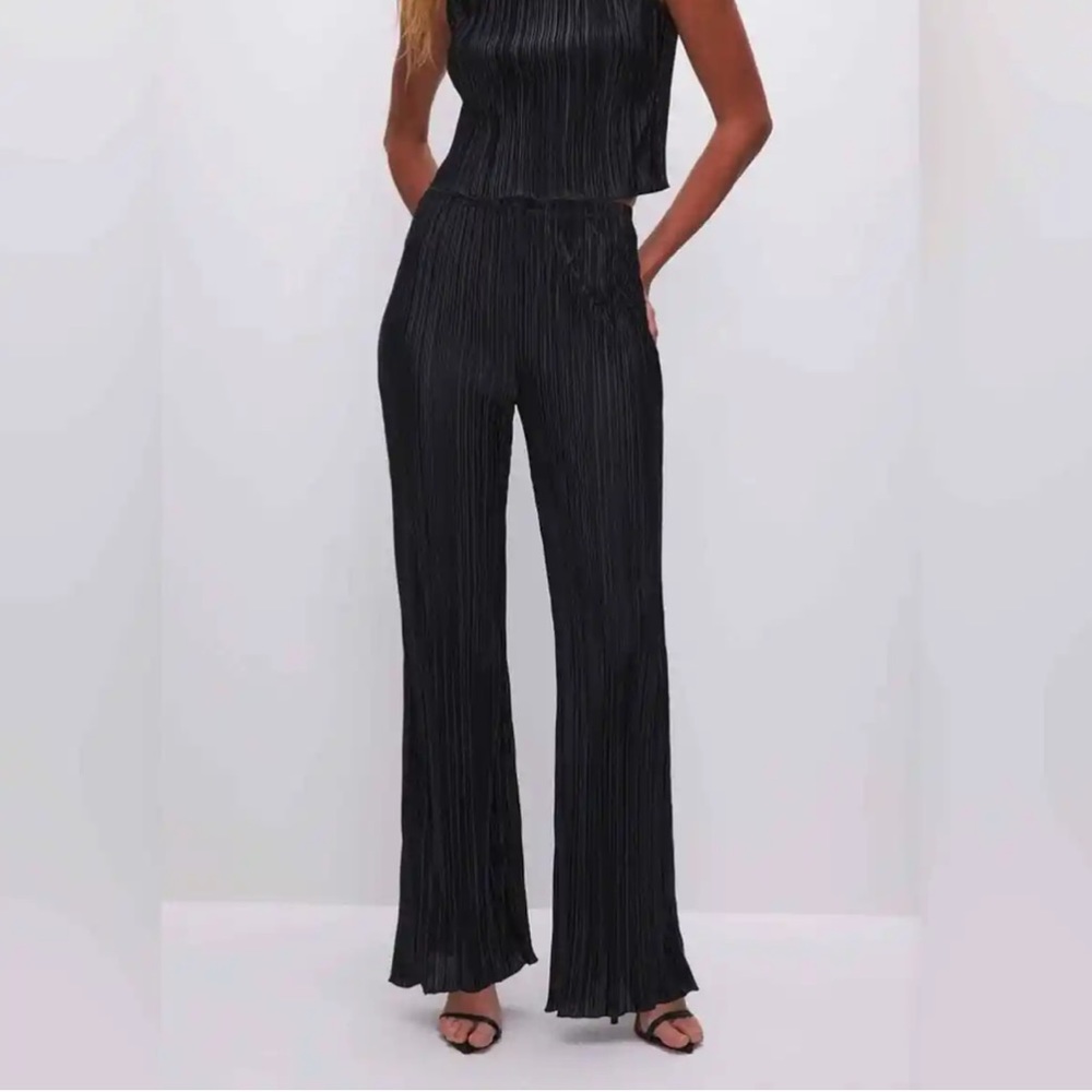 Good‎ American Black ALWAYS FITS PLISSÉ PANTS M4
